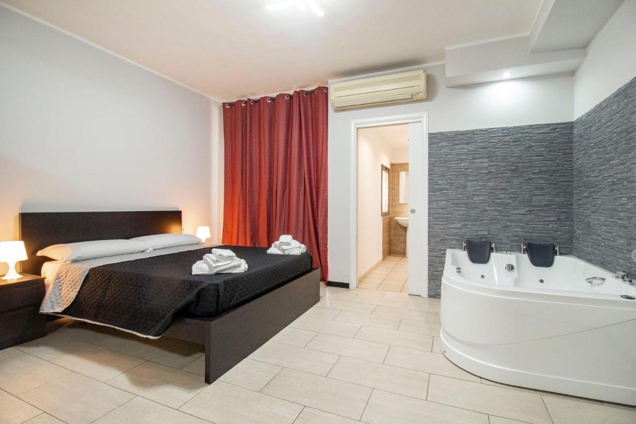Royal Playa Suite And Apartament -Private Parking- Self Chek Out CTA Exterior foto